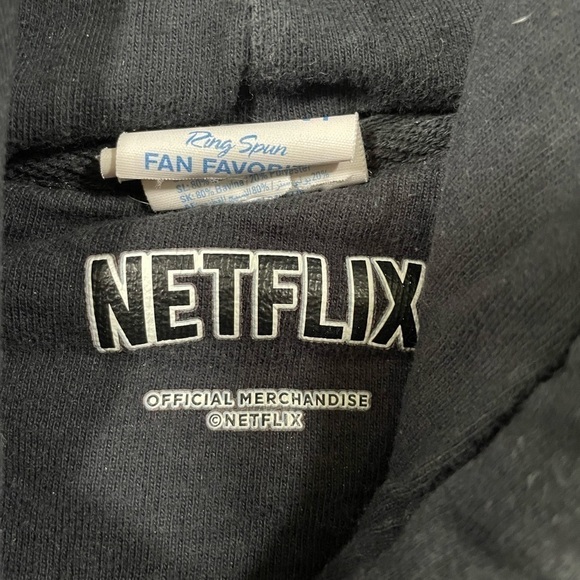 NETFLIX | STRANGER THINGS BLACK DRAWSTRING HOODIE, RED LOGO, SIZE M - Picture 2 of 3